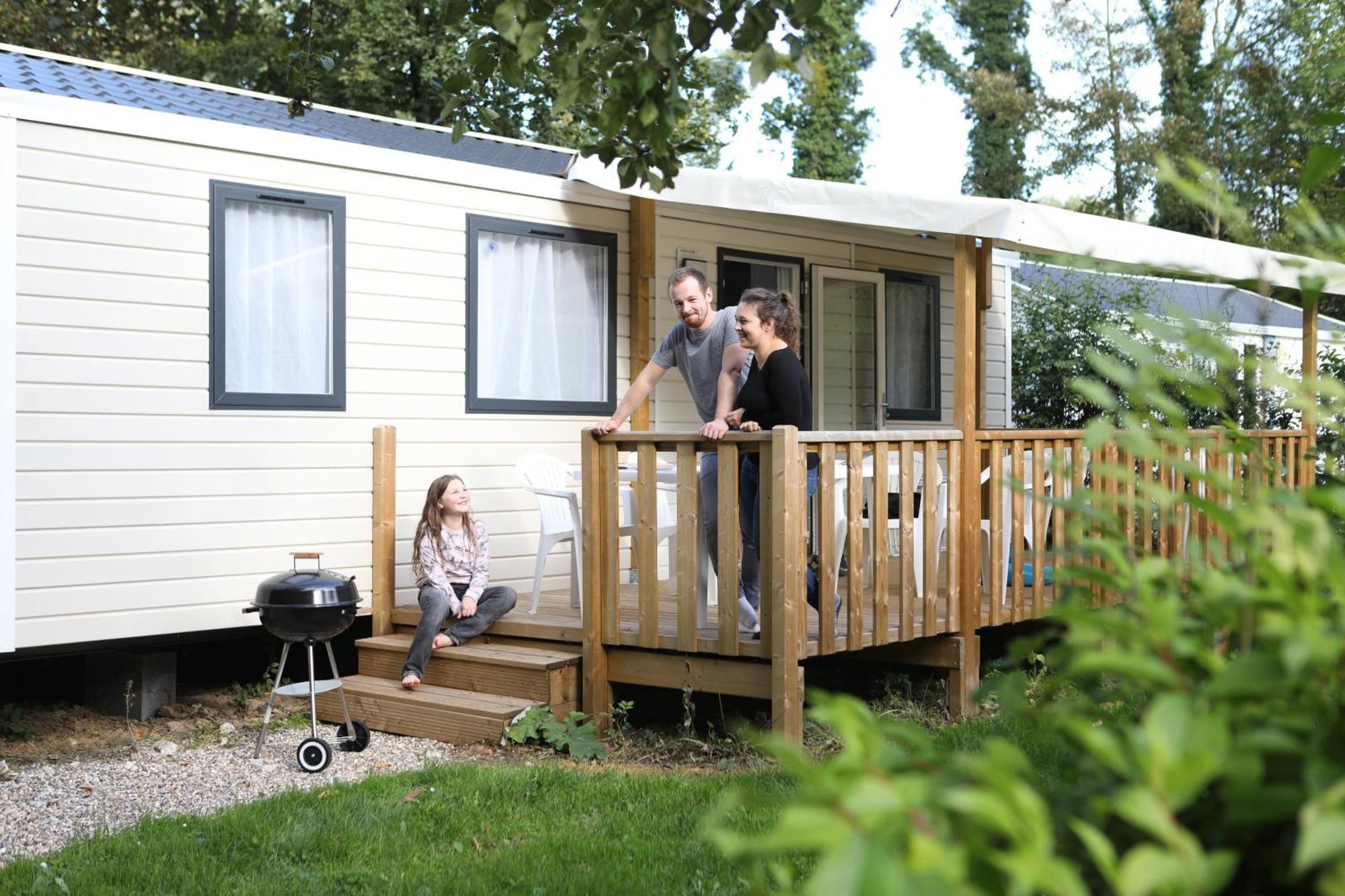 Camping Le Val De Trie Béhen Exteriér fotografie
